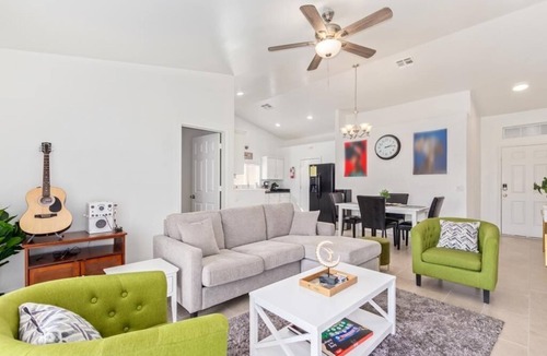 Maryvale House | Cozy Vacation Rental Home Near Banner Estrella/State Farm Stadium