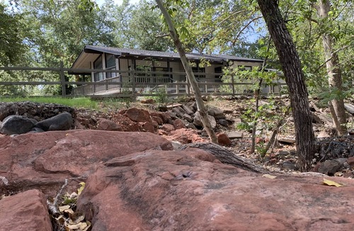 Lake Montezuma Cabin | Creekside Cabin Under the Sycamores