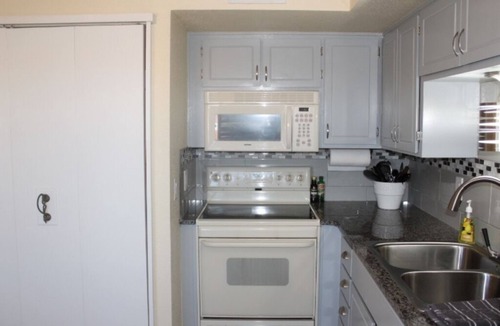 Lake Havasu City House | Cute centrally located townhouse 11-1