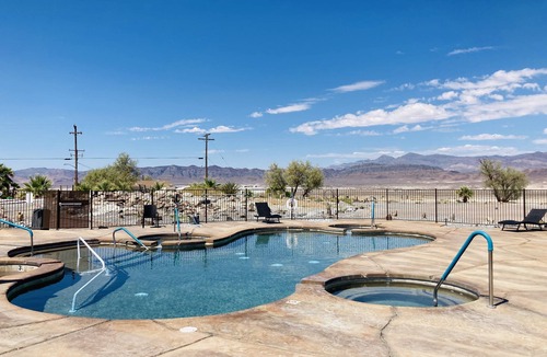 Tecopa House | Death Valley Hot Springs 2BR