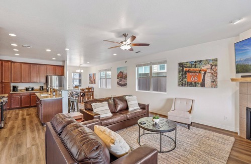 Flagstaff House | Deer Ridge | Peak Views | Game Room | AC | Perfect Base for Northern AZ Exploration