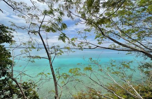 La Paz Villa | Deluxe loft with direct access to the lagoon