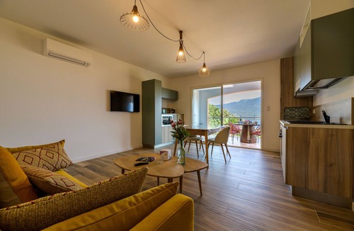 Propriano Apartment | Deluxe sea view apartment