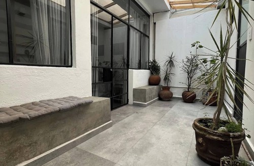 La Condesa House | Depa 2 · Chic Mini Loft w/Private Terrace in Condesa