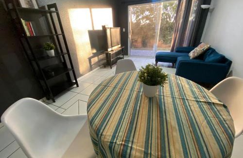 Tijuana Apartment | Departamento con vista al jardín