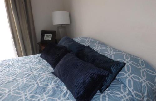 Chihuahua House | Departamento UNIVERSITARIO en fraccionamiento privado