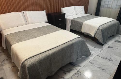 Chihuahua Apartment | Depto para 5 cerca de aeropuerto Cocina amplia AC