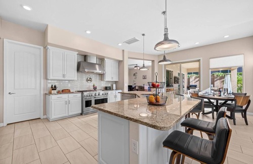 Pinnacle Peak House | Desert Luxury Villa Private Pool, Hot Tub, Gym