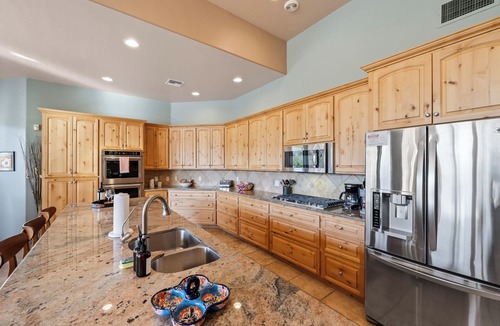 Tanque Verde House | Desert Oasis with Sparkling Pool & Spa