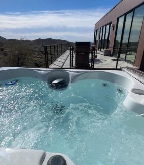 New River House | Desert Rain -Floating House
