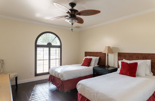 Ryan Estates Villa | Desert Ridge by AvantStay | Spacious Oasis w/ Pool & Hot Tub