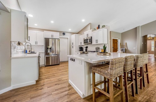 Arrowhead Ranch House | Desert stay with a private pool, grill, washer/dryer, & central AC