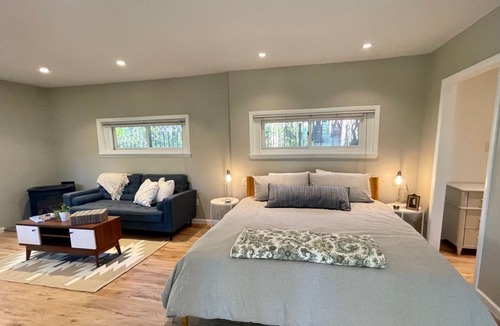 Cherry Hill Apartment | Discover the Perfect Downtown Flagstaff Getaway