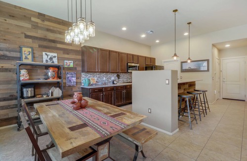 Tucson House | Dog Friendly Tucson 3bd 2.5ba Family Home Snowbirds Pool Access Fire Pit Grill