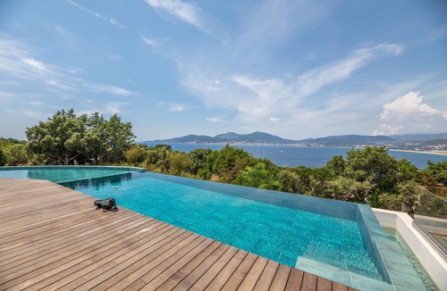 Porticcio Villa | Domain U Tempu Persu Sleeps 12 with Park