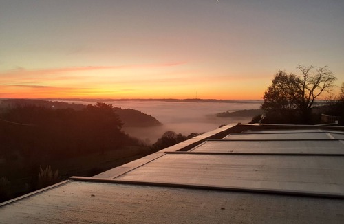 Le Bugue House | DOMAINE DE SWEENDY GITE LE PANORAMIQUE