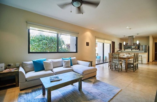 Zama Condo | Dorian Gray- Pool & Beach Club Access&300mbps WIFI