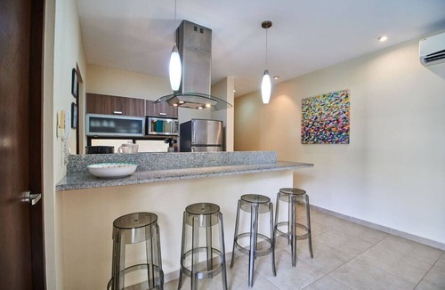 Zama Condo | Dorian Gray- Pool & Beach Club Access&300mbps WIFI