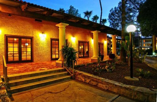 Tucson Hotel | DoubleTree Suites by Hilton Tucson Airport