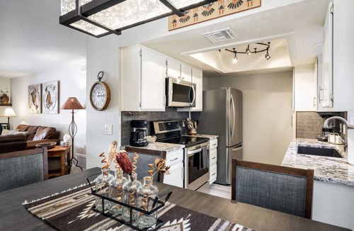 Oak Creek Condo | DreamWest Sedona Getaway - 3 Bdrm 2 Ba - Sleeps 6