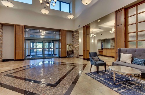 Deer Valley Hotel | Drury Inn & Suites Phoenix Happy Valley