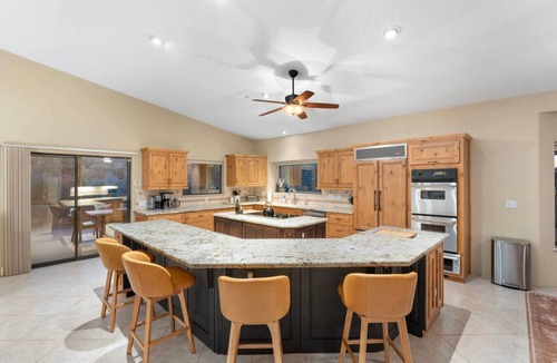 West Sedona House | Dry Creek Escape, Hot Tub, Views, Fireplaces