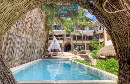 Zona Hotelera Hotel | Dune Boutique Hotel located at the party zone