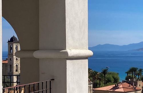 L'Ile-Rousse Apartment | Duplex quiet residence, sea and mountain view, near downtown, beach at 300m