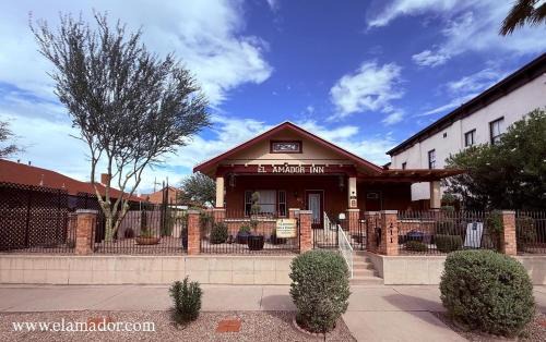 Downtown Tucson Hotel | El Amador Inn Downtown Tucson