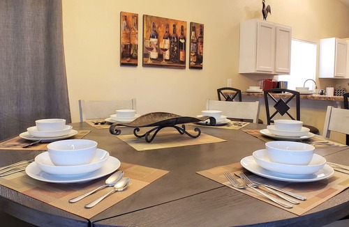 Tucson House | 💖Elegant, Clean&Comfy|King Bed|Garage|AC|PetsOk💖