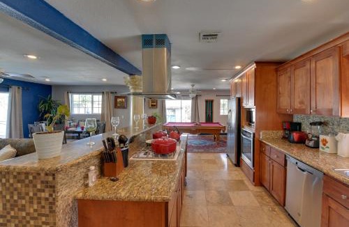 Glen Heather Estates House | Elegant Home w/Pool Table: 3 Mi to Vegas Strip!
