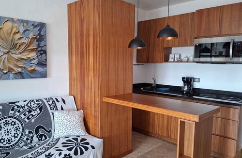 Puerto Juarez Apartment | Elegant studio in the center PlayaDelCarmen top floor with pool and nice view
