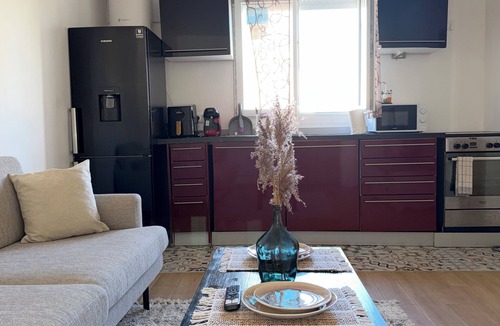 Sevran Apartment | Entire apartment quick access to Paris exhibition center