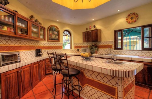 South Shore Hotel Area Villa | Exceeds Your Expectations - Beautiful Boutique Mexican Villa