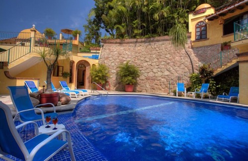 South Shore Hotel Area Villa | Exceeds Your Expectations - Beautiful Boutique Mexican Villa