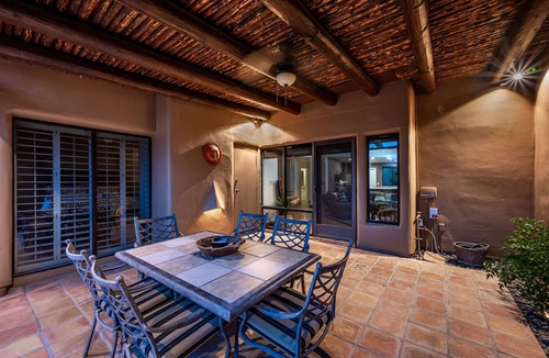 Pinnacle Peak House | Exclusive Boulder's Retreat near Downtown Cave Creek, hiking, scenic views.