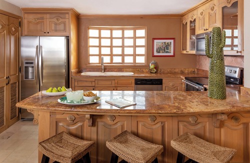 El Medano Ejidal Villa | Experience Luxury: Book Your Escape - Villa La Estancia 1509