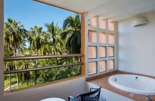 Marina Vallarta Condo | Explore Puerto Vallarta – 1BR Condo Near Top Attractions