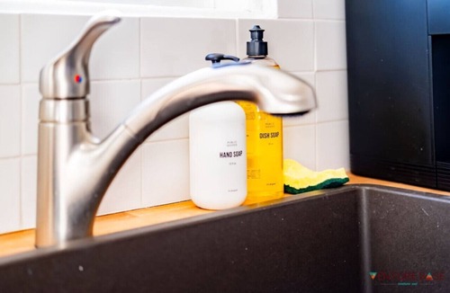 Kanab Bed & Breakfast | Extended Stay Loft Family Friendly Hot Tub