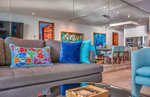 South Shore Hotel Area Apartment | Fabulous 3BR Oceanfront Condo @Indah by Maxwell