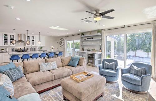 Park Scottsdale One House | Families Welcome! Scottsdale Gem w/Pool & Jacuzzi