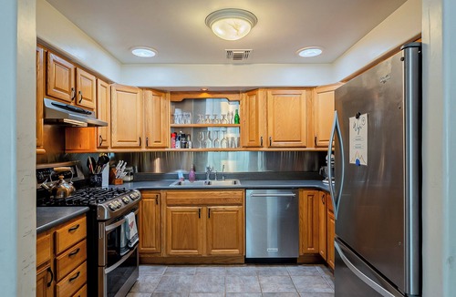 Blenman-Elm House | Family and Pet Friendly Desert Haven in Central Tucson