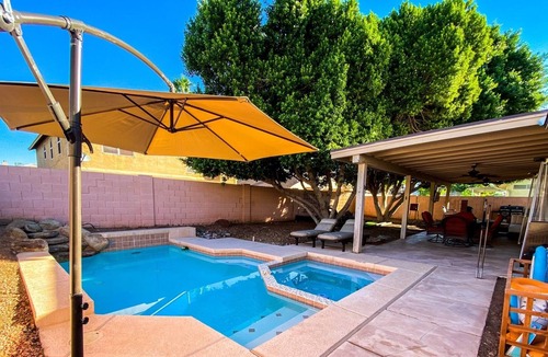 Deer Valley House | Family + Dog Friendly Home w/ Heated Pool, Spa, Games & more