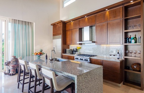 Conchas Chinas Condo | First Class Penthouse at V Conchas Chinas