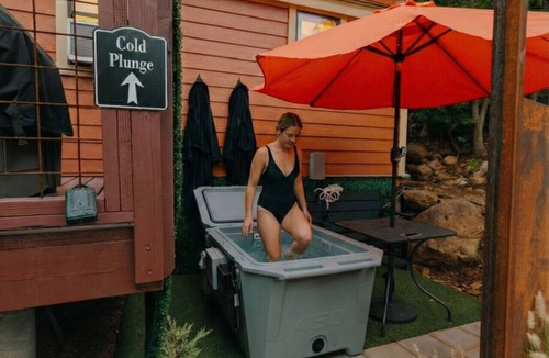 Sedona House | Flow Cabin | Hot Tub, Cold Plunge, Red Rock Canyon View, Stargazing Deck, Fire Pit