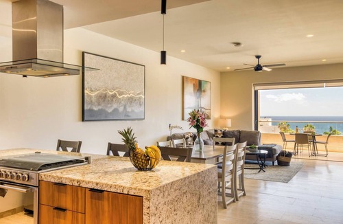 Cabo San Lucas Apartment | For couples, petfriendly 2 BR ocean view #18 4pax