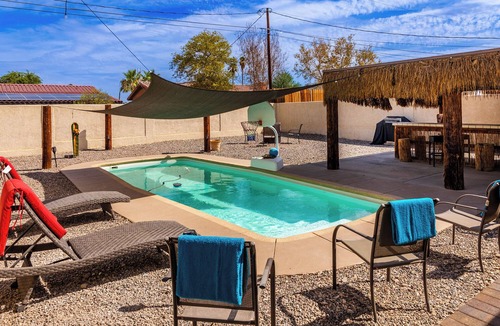 Lake Havasu City House | Fun Home with Pool & Outdoor Bar! Walking Distance to Lake & London Bridge!