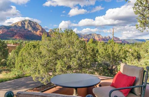 West Sedona House | Furnished Patio & Views: West Sedona House!