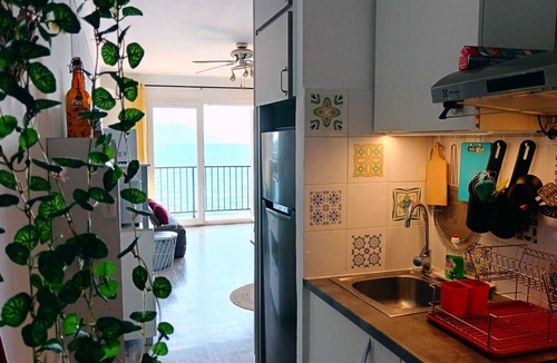 Tiuccia Apartment | *FURTUNATU* Air-conditioned studio, turquoise sea, direct beach access, 30min from Ajaccio