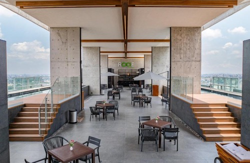 Leon Hotel | Galeria Plaza Leon